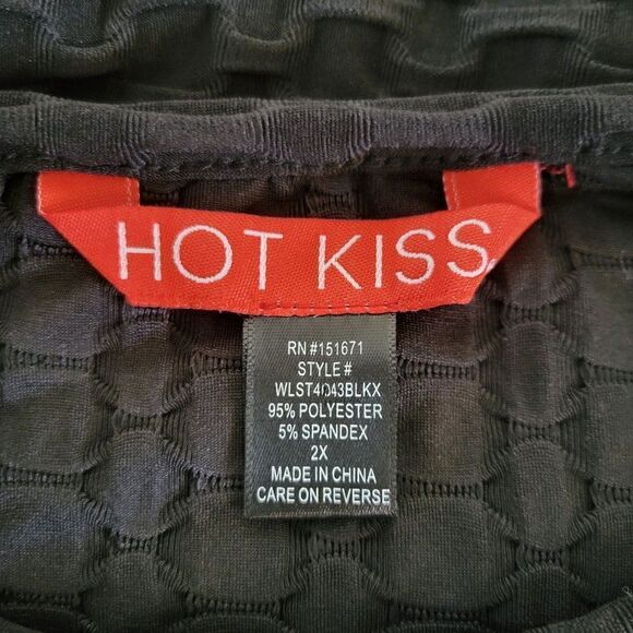 Hot Kiss Long Sleeve Cropped Top (Size 2X) - Picture 5 of 7